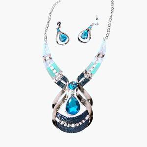 NEW Women's Crystal Blue Inspired Necklace and Earrings Set